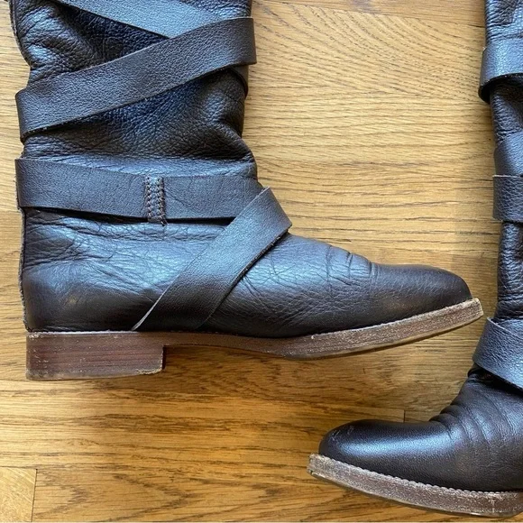 Chloe Erin Prince Leather Buckled Knee High boots size 6 - Picture 5 of 15